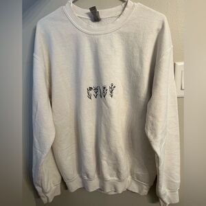 Women’s Floral Gildan Crewneck